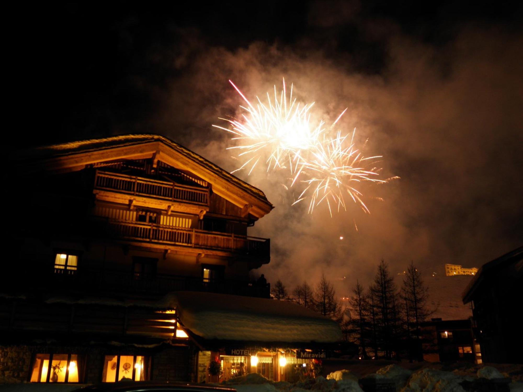 Hotel Miravidi A Cervinia Breuil-Cervinia Exterior foto